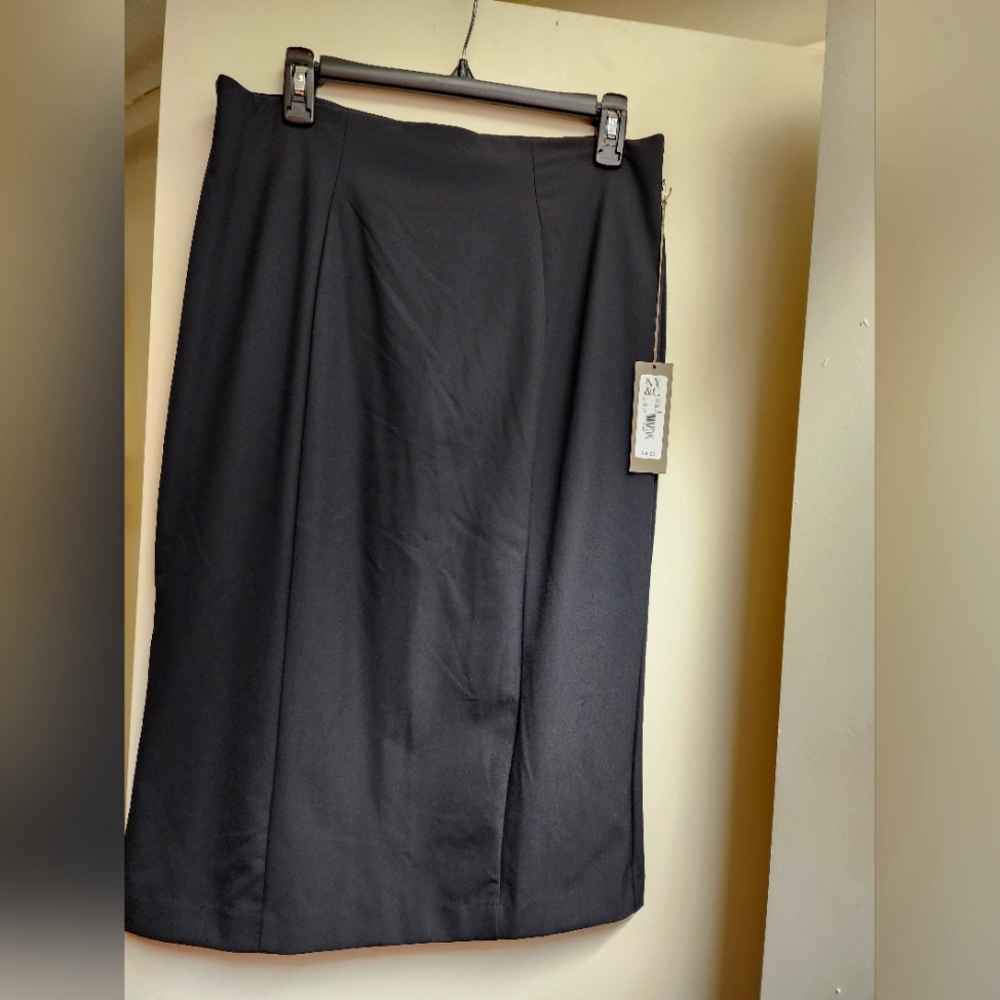 Eva Mendes by New York & Company Skirt with Ruffled Fish Tail Hem